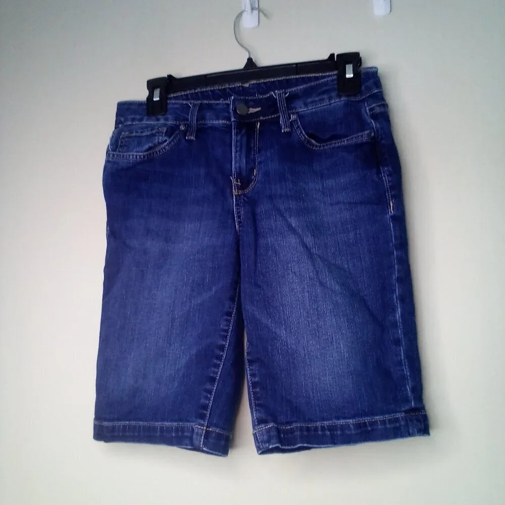 Calvin Klein Bermuda Shorts Women 27 Denim Blue
